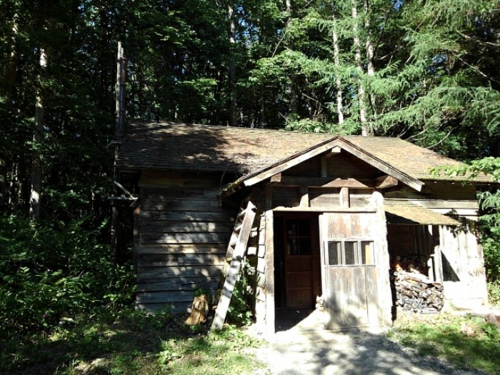 塵郷　最初の家(その4)