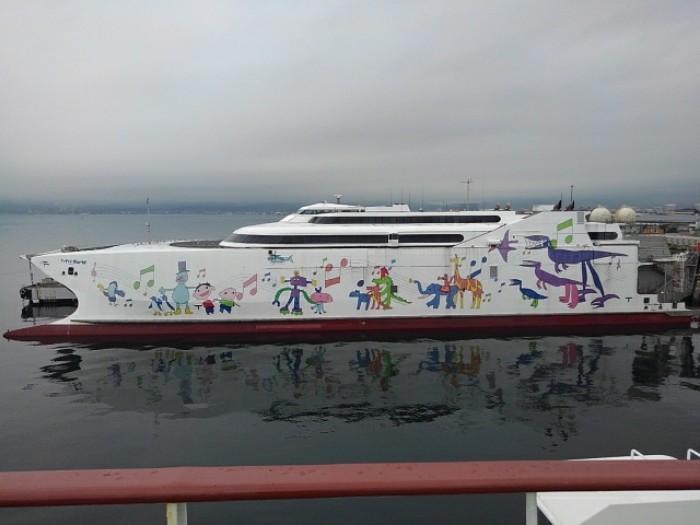 フェリー船上　(その1)