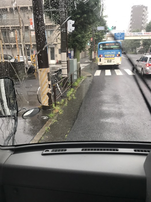 中島交番向かい