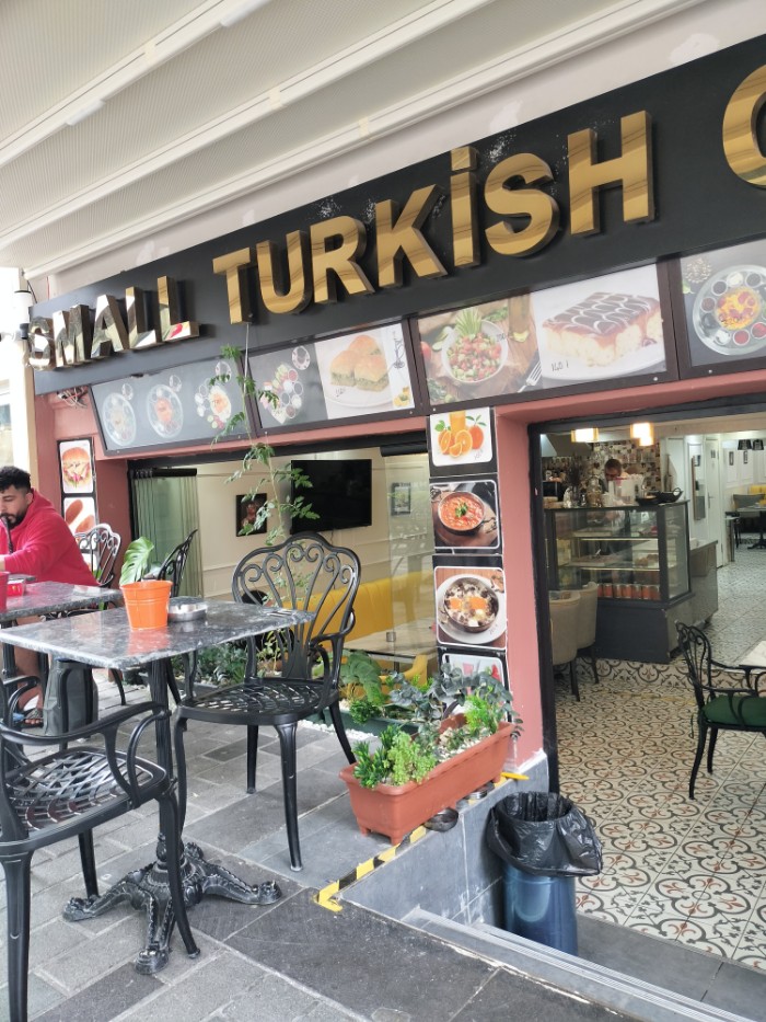 ホテルのカフェ