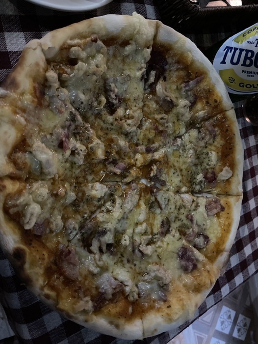 ミートラバーズピザ