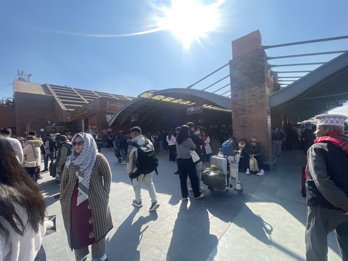 なんかすごい混んでる