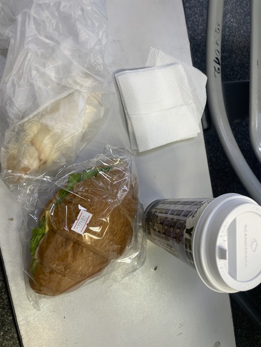 朝食ちょっと高いけど