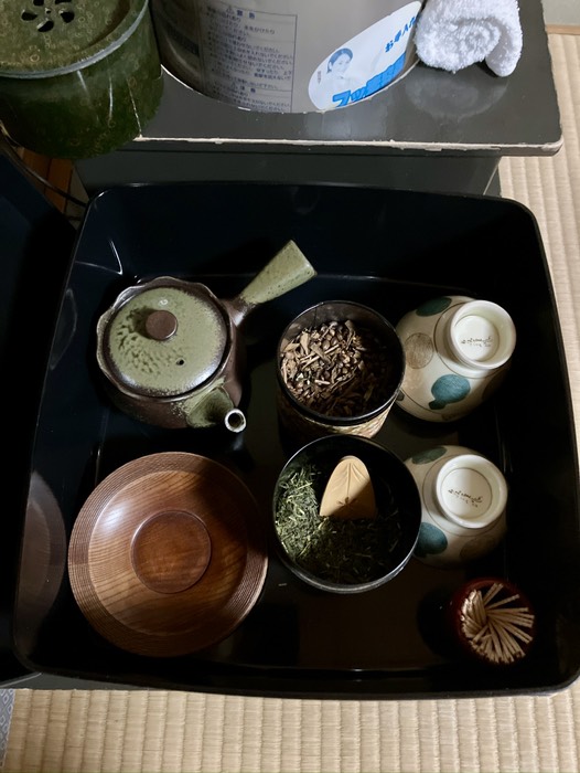 今となっては珍しいお茶っ葉でした！