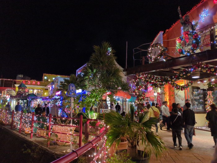 アメリカンヴィレッジ