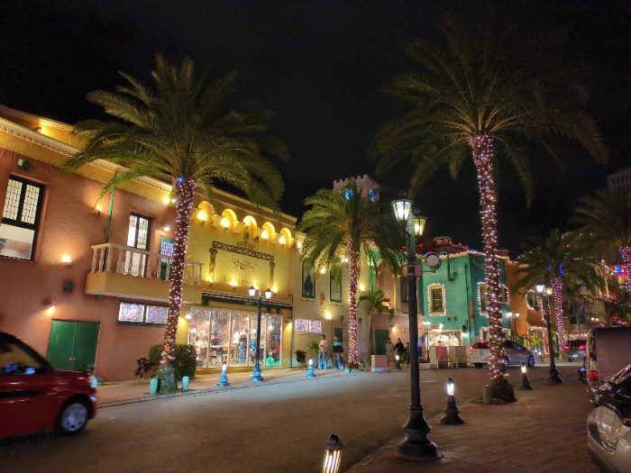 アメリカンヴィレッジ