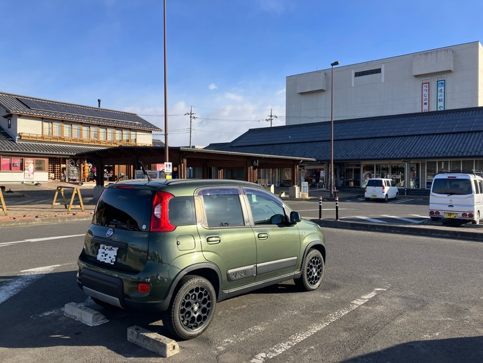 初 道の駅やいた