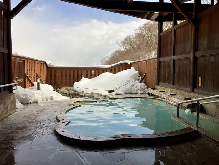 薄ら青かったです♨️