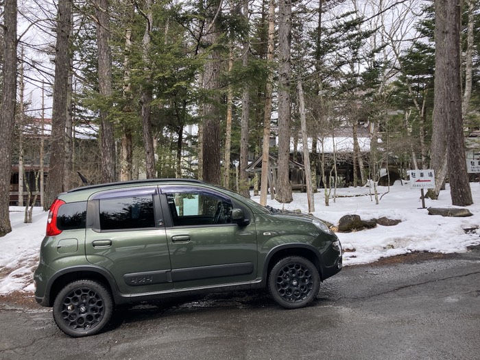 ではお昼食べに行きます