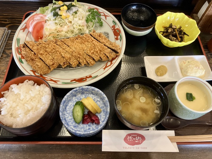 浜の郷特製くじらかつ膳 ¥2,783