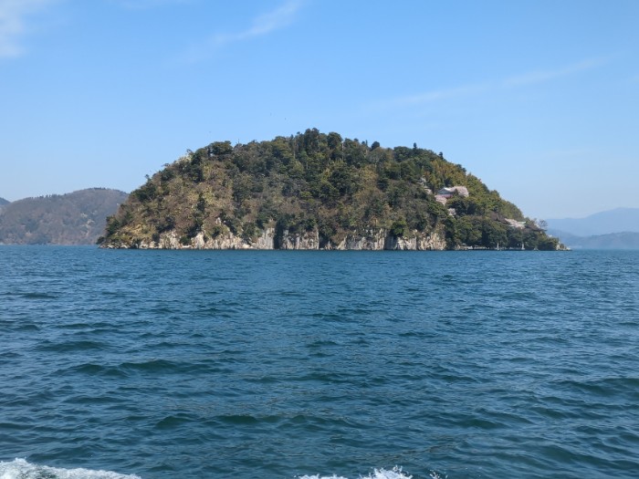 竹生島