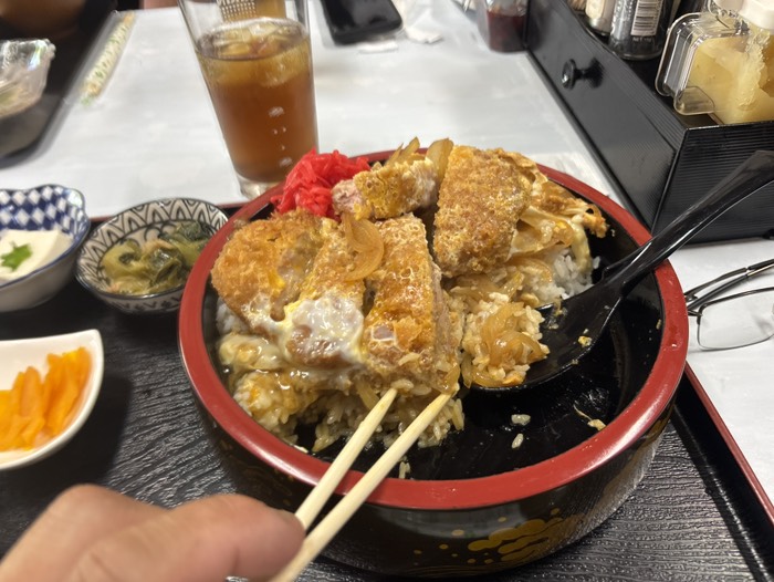 花藤の煮カツ丼