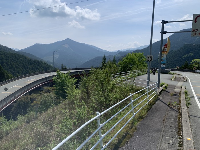 伊勢里松坂