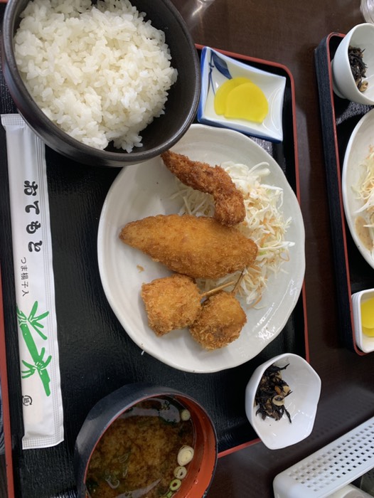 マンボウ定食