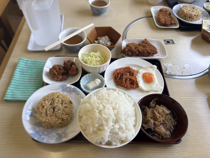 めん処よしざわで昼食🍚