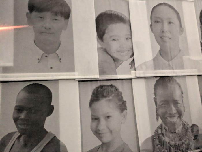 赤十字・赤新月館