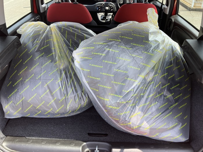 ﾔﾌｵｸで落札したﾎｲｰﾙｾｯﾄを引取に行きました