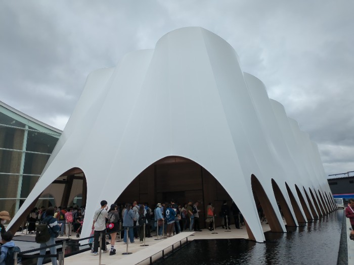 カタールパビリオン