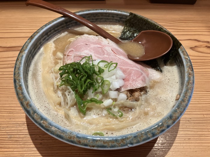 濃厚中華そば(¥930)