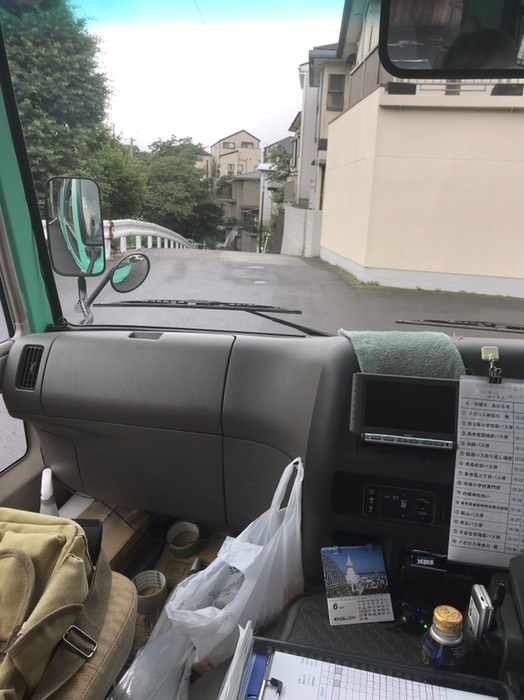 白幡神社向かい