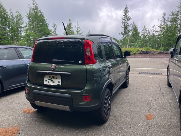 五号目駐車場満車のためここに駐車