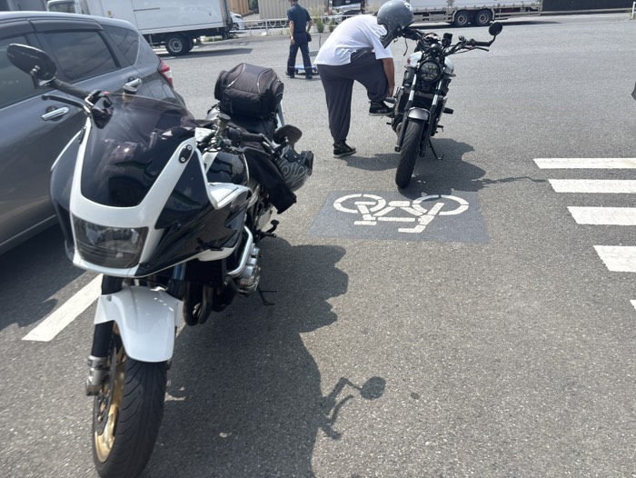 いつものコンビニ🏪集合！