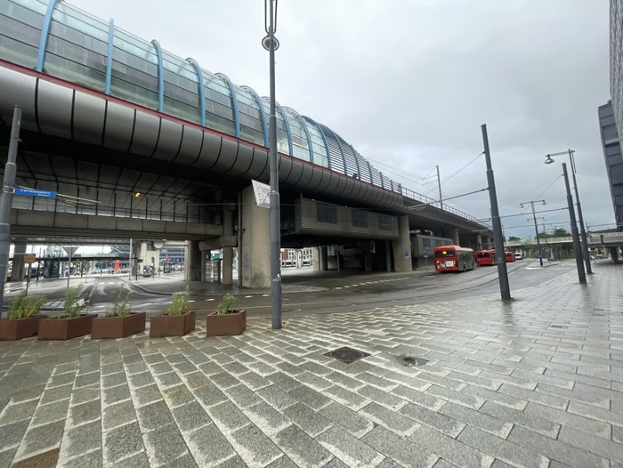 ローカルバス停