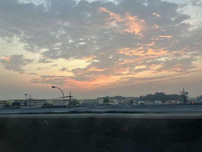 そろそろ日の出