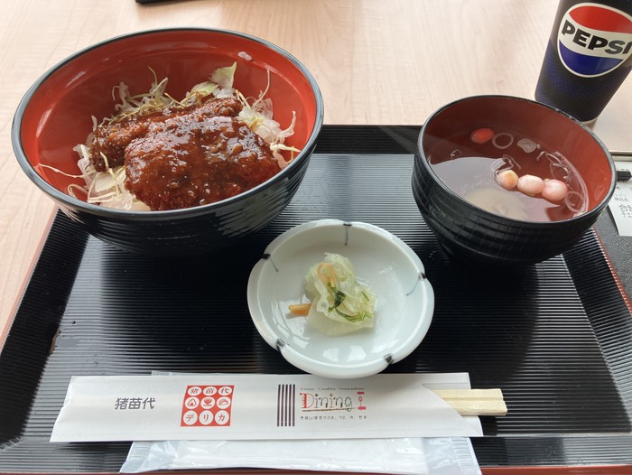 ミニミソかつ丼(¥800)