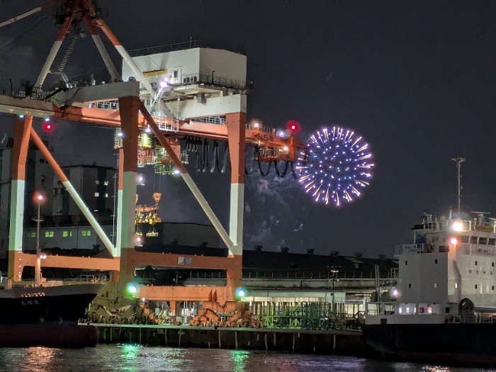 工場夜景&の 花火