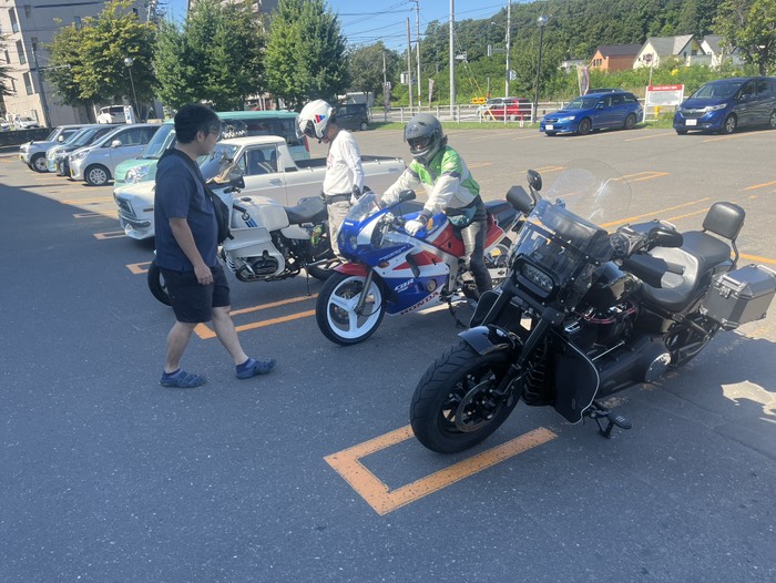 スタートの新栄の東光ストアー