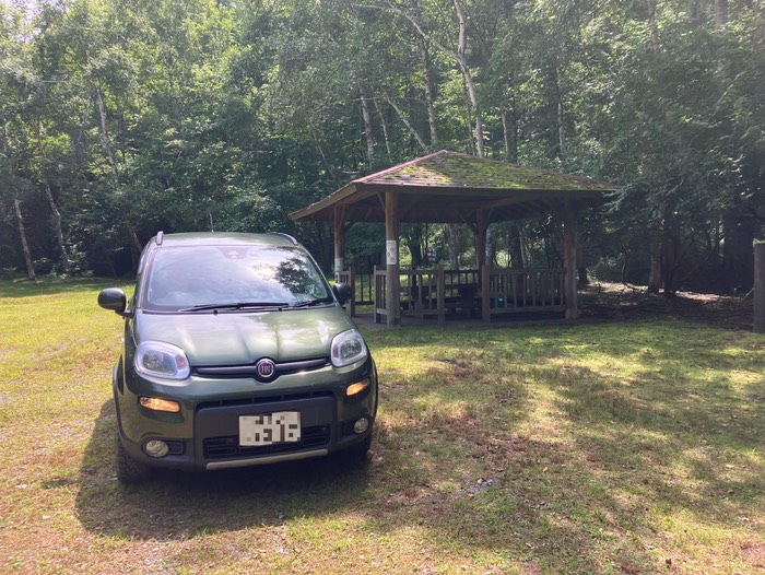 結構頻繁に休憩所はあります