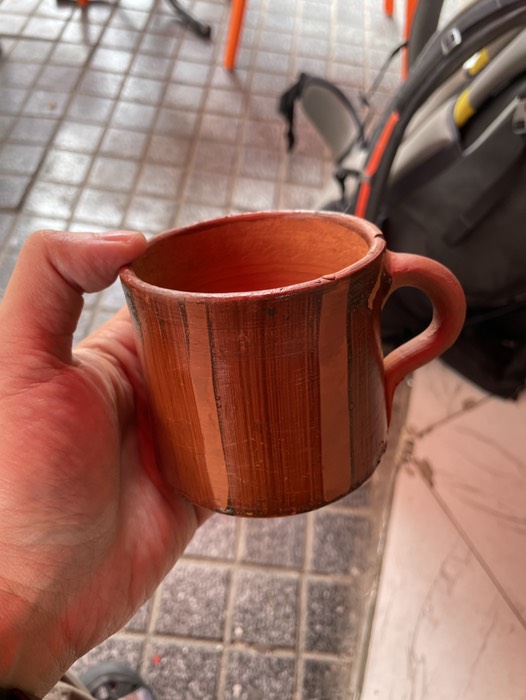 素焼きのマグカップが素敵