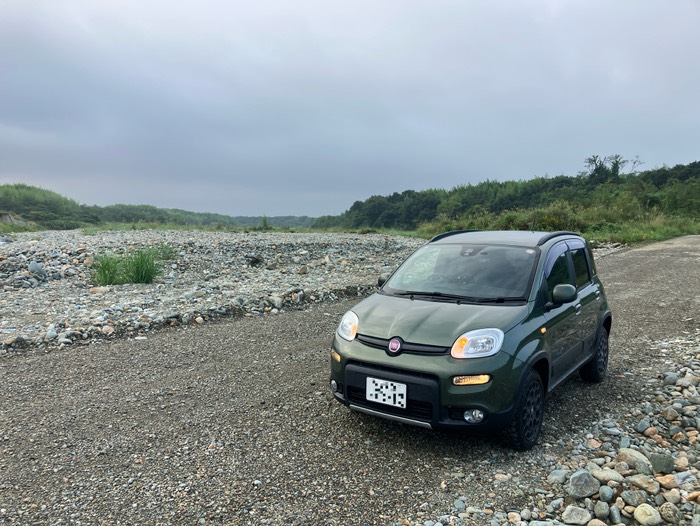 見慣れた水無川