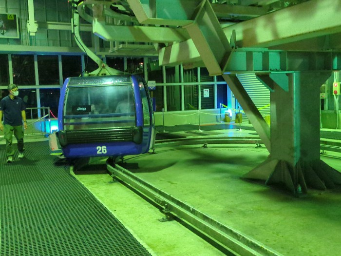 ナイ卜ゴンドラ