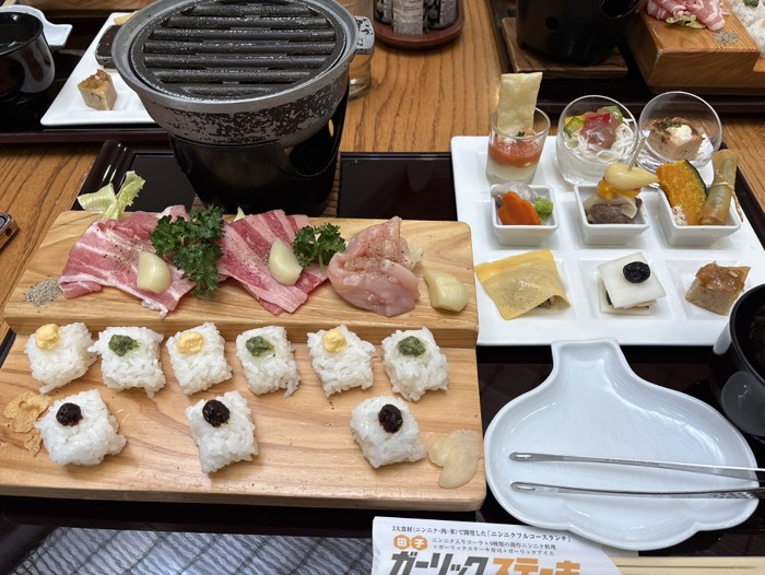 ガーリックステーキご飯