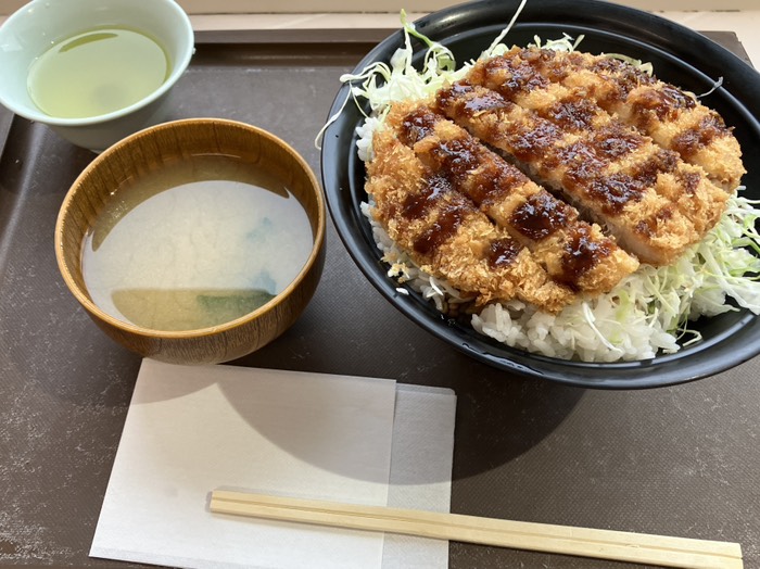 ソースカツ丼(¥980)