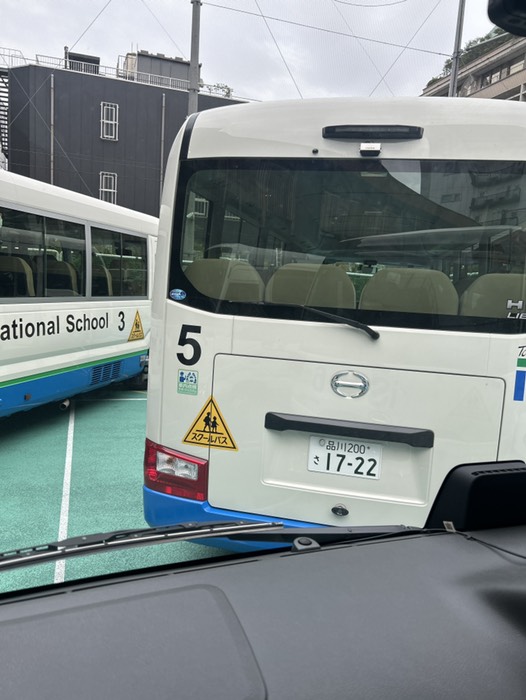 インターナショナル（5.6号車は右側）