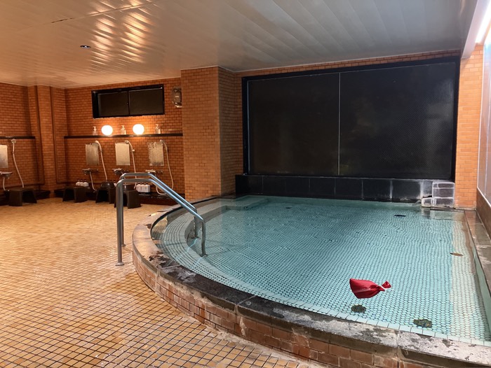 こちらのお湯は薬湯ですが…