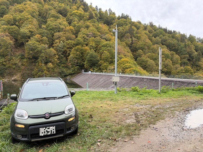 大津岐ダムとパンダちゃん