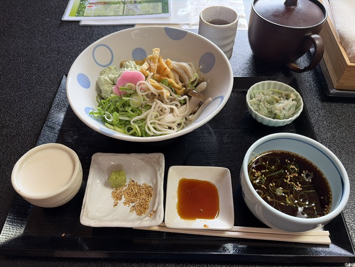 豆乳つゆの湯葉まぜ蕎麦(¥1,400)