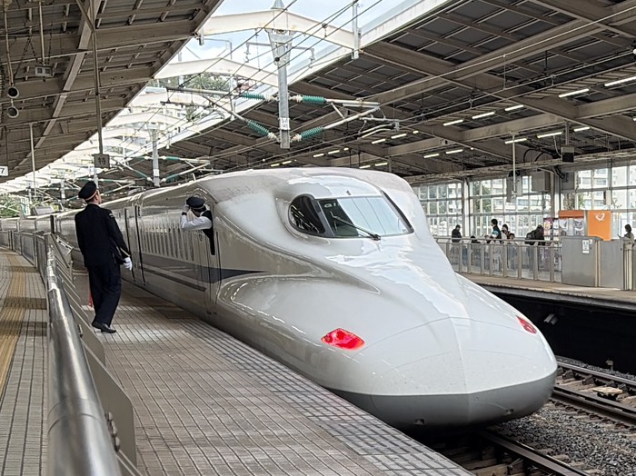 新幹線はここまで