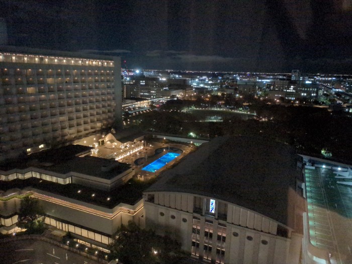 神戸ポートピアホテル 16Fより