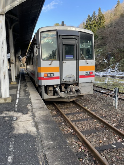 新見行きに乗り換え