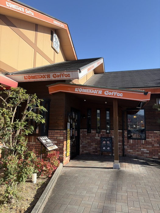 場所変えて再度編集作業